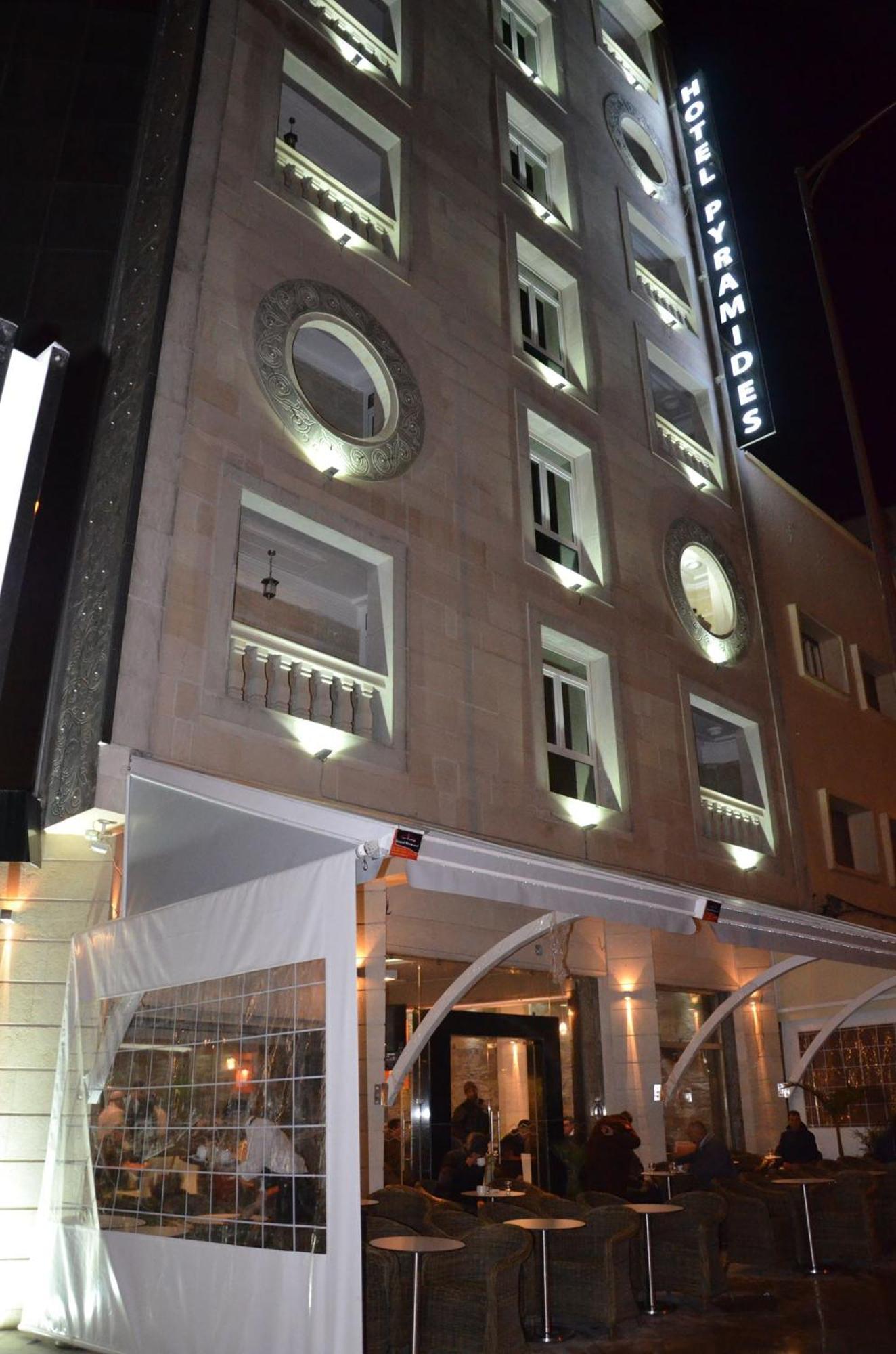 Hotel-Cafe-Restaurant Pyramides, Таза Экстерьер фото